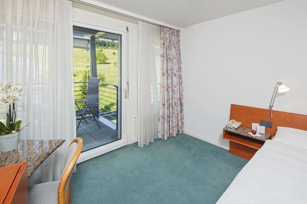 Wellness Hotel Tenedo - Thermalquellen Resort Bad Bad Zurzach Екстериор снимка