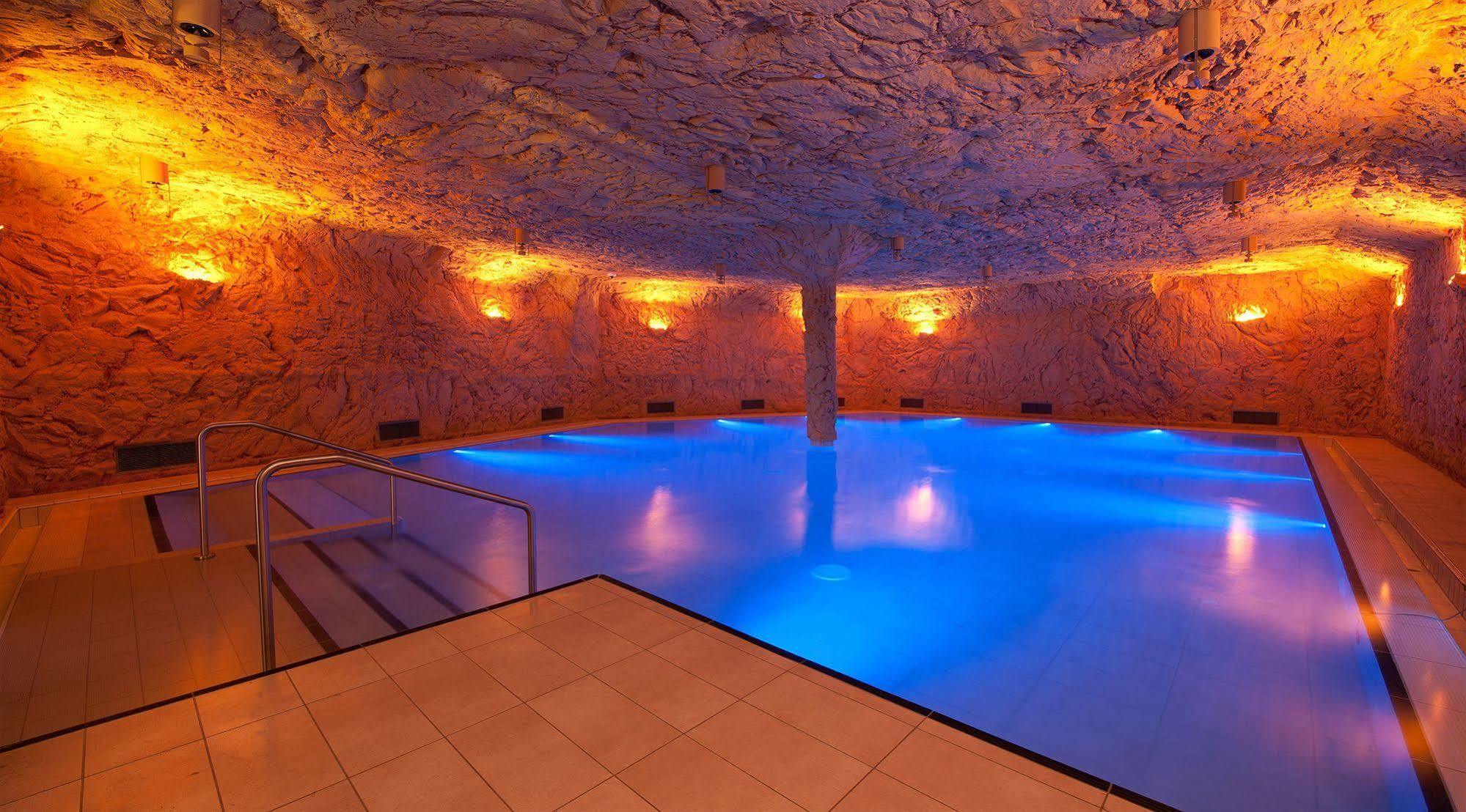 Wellness Hotel Tenedo - Thermalquellen Resort Bad Bad Zurzach Екстериор снимка