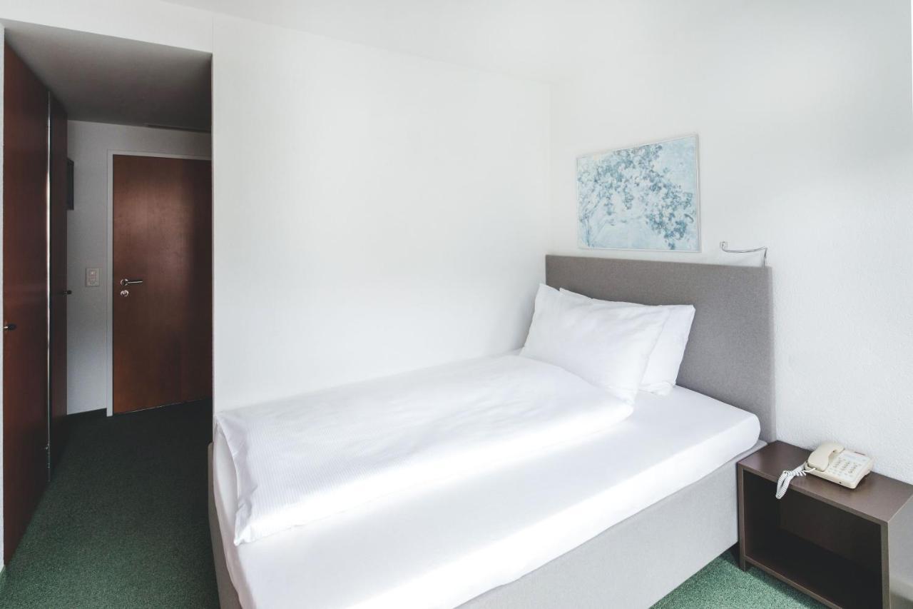 Wellness Hotel Tenedo - Thermalquellen Resort Bad Bad Zurzach Екстериор снимка